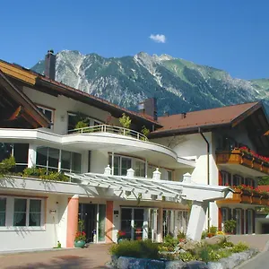 https://ringhotel-nebelhornblick.com-bavaria.com